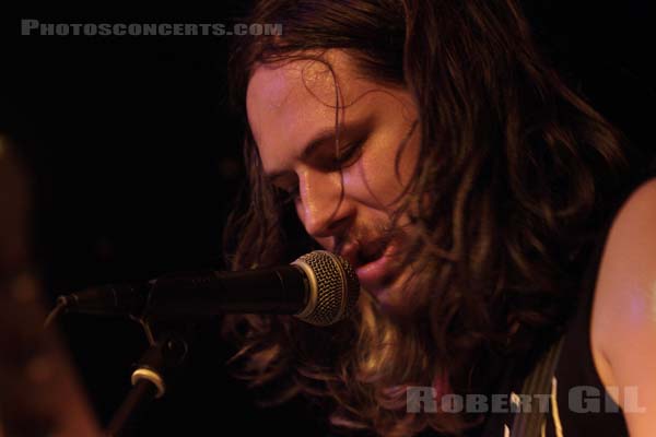 JEFF THE BROTHERHOOD - 2012-09-03 - PARIS - La Mecanique Ondulatoire - 